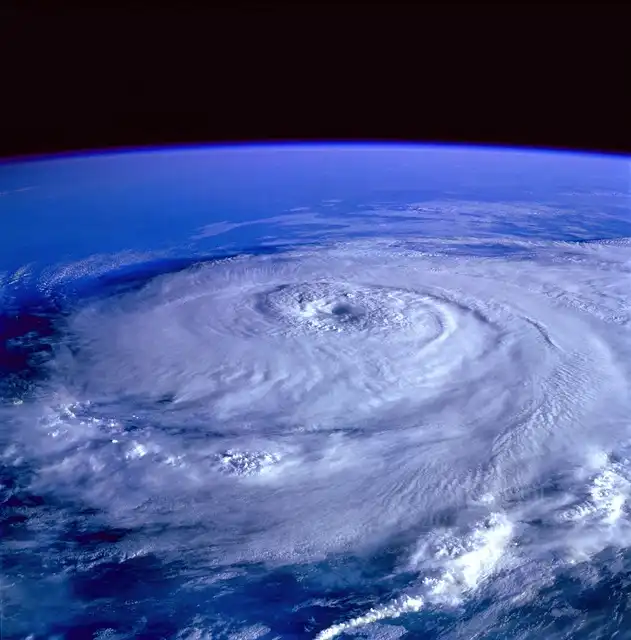 Human-Driven Climate Change Slows Earth’s Rotation: Unprecedented Day Length Changes