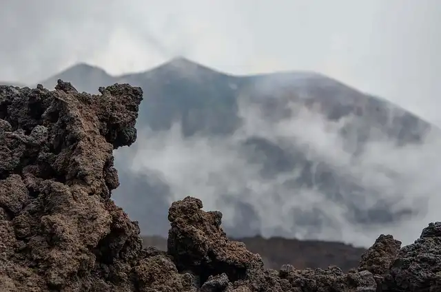 Ancient Eruption Reveals Andean Mountain Building Secrets